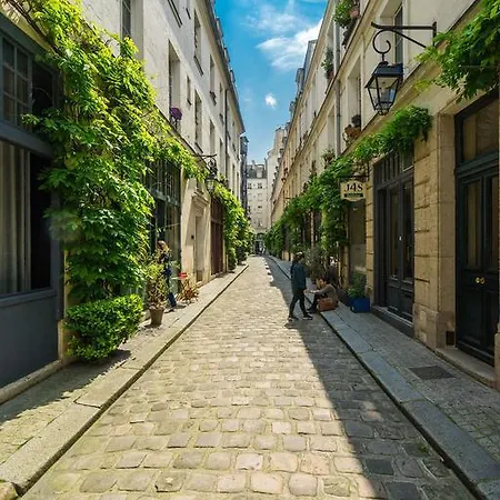 Tournelles Cosy * Paris